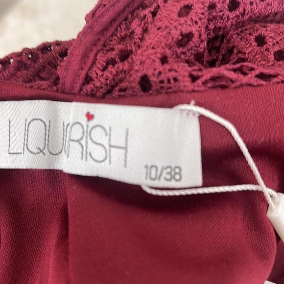 Burgundy open back dress - Picture 6 of 6